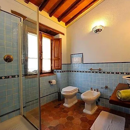 With Heated Pool Villa Bucine